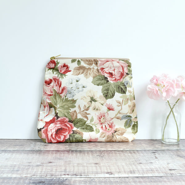 Large vintage fabric pouch, washbag, make-up bag made from cream Sanderson floral vintage fabric handmade by Stitch Galore