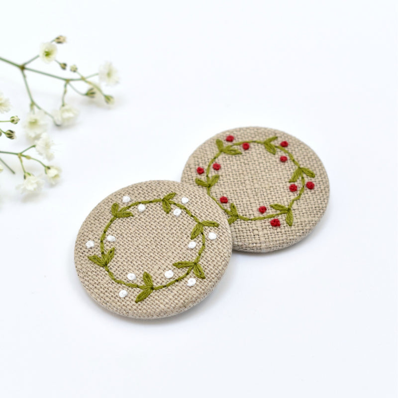 Sewn badge with mistletoe leaves and white berries, holly brooch handmade by Stitch Galore
