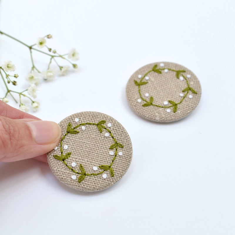 Sewn badge with mistletoe leaves and white berries, holly brooch handmade by Stitch Galore